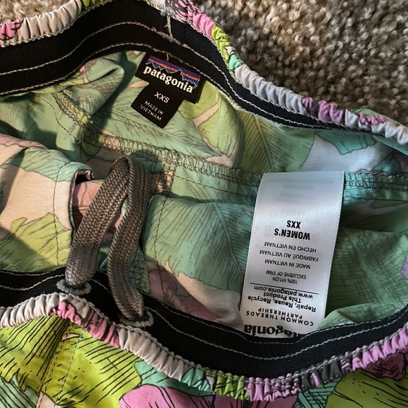 Patagonia Baggies 5in - Picture 3 of 4